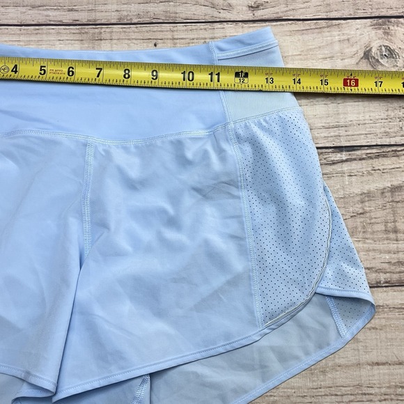 Lululemon Women's Real Quick Short Perforated 3.5" Size 4 Light Blue‎ - Picture 7 of 7